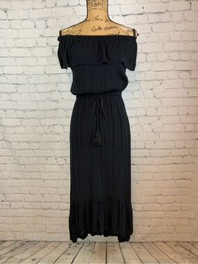 Speed Control Black Crinkly On/Off Shoulder High Lo Maxi